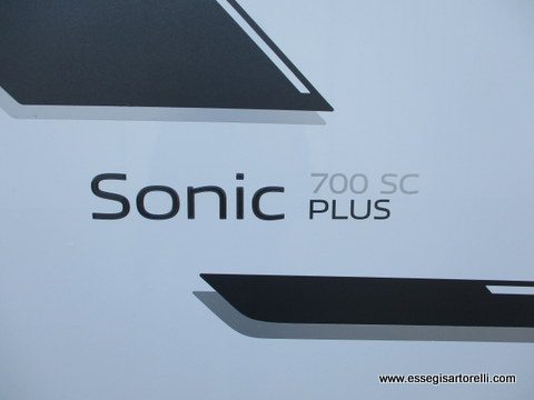 Adria Sonic PLUS 700 SC 150 cv letto nautico 2018 garage uniproprietario full