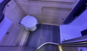 Chausson Titanium 640 gamma 2021 automatico 9SPEED crossover compatto garage 696 cm pieno