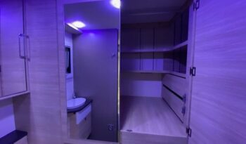 Chausson Titanium 640 gamma 2021 automatico 9SPEED crossover compatto garage 696 cm pieno