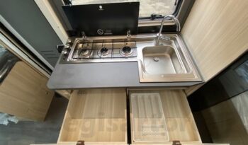 Adria Sunliving A 70 DK GARAGE 7 posti omologati 699 cm gamma 2021 140 cv pieno