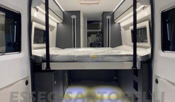 Adria Twin Sports 640 SGX Supreme Edition 140 cv tetto sollevabile 2021 webasto skyroof pieno