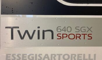 Adria Twin Sports 640 SGX Supreme Edition 140 cv tetto sollevabile 2021 webasto skyroof pieno
