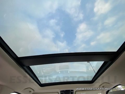 Range Rover Sport HSE aziendale ESSEGI FULL 260 cv automatico – tetto panoramico – cerchi 22″ full