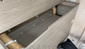 Chausson V690 VIP ROADLINE TETTO SOLLEVABILE POP-UP 2021 636 cm LETTO ELETTRICO pieno