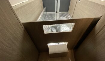Chausson V690 VIP ROADLINE TETTO SOLLEVABILE POP-UP 2021 636 cm LETTO ELETTRICO pieno