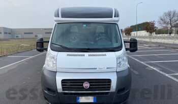 semintegrale compatto Knaus Van TI 600 MG GARAGE 2010 667 cm pieno