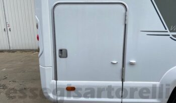 semintegrale compatto Knaus Van TI 600 MG GARAGE 2010 667 cm pieno