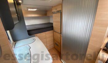 semintegrale compatto Knaus Van TI 600 MG GARAGE 2010 667 cm pieno