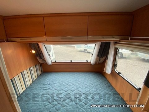 Caravelair Ambiance Style 440 caravan 4 posti MOVER AL-KO MAMMUT 2011 E VERANDA full