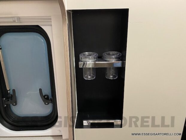 New Chausson V 594 ROADLINE PREMIUM new Ducato 140 cv 599 cm pieno