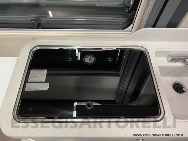 New Chausson V 594 ROADLINE PREMIUM new Ducato 140 cv 599 cm pieno