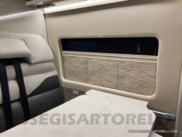 New Chausson V 594 ROADLINE PREMIUM new Ducato 140 cv 599 cm pieno