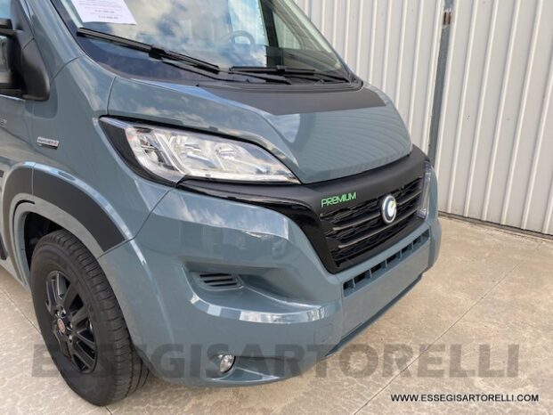 New Chausson V 594 ROADLINE PREMIUM new Ducato 140 cv 599 cm pieno