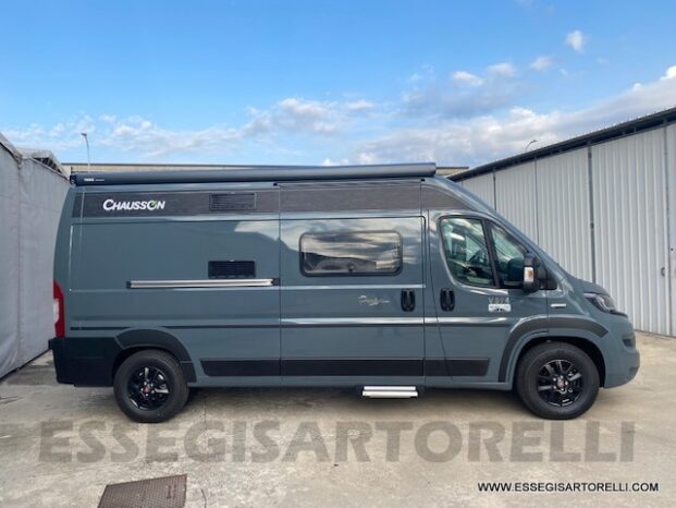 New Chausson V 594 ROADLINE PREMIUM new Ducato 140 cv 599 cm pieno