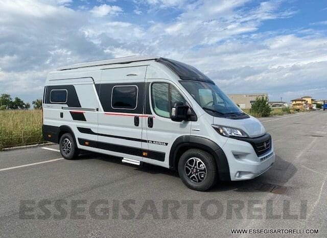 Adria Twin Sports 640 SGX Supreme 35H 140 cv tetto sollevabile webasto skyroof pieno