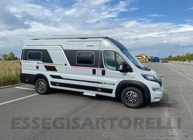 Adria Twin Sports 640 SGX Supreme 35H 140 cv tetto sollevabile webasto skyroof pieno