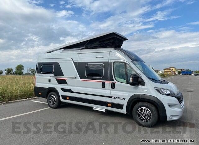 Adria Twin Sports 640 SGX Supreme 35H 140 cv tetto sollevabile webasto skyroof pieno