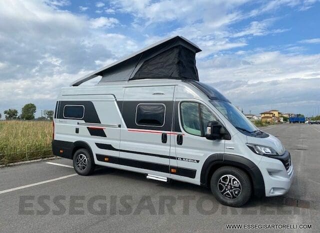 Adria Twin Sports 640 SGX Supreme 35H 140 cv tetto sollevabile webasto skyroof pieno