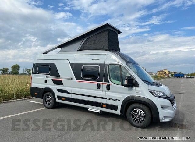 Adria Twin Sports 640 SGX Supreme 35H 140 cv tetto sollevabile webasto skyroof pieno