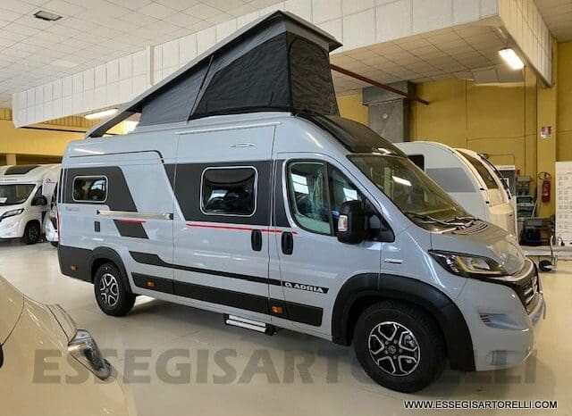 Adria Twin Sports 640 SGX Supreme 35H 140 cv tetto sollevabile webasto skyroof pieno