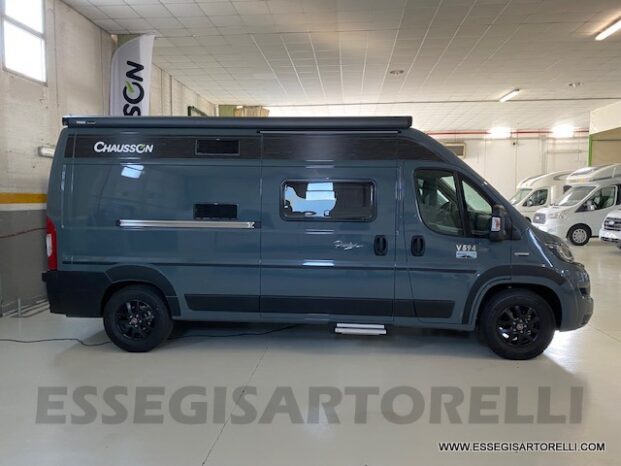 New Chausson V 594 ROADLINE PREMIUM new Ducato 140 cv 599 cm pieno