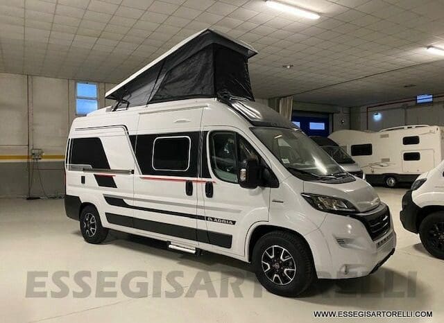 Adria Twin SPORTS 600 SBP supreme edition tetto sollevabile 599 cm gamma 2022 pieno