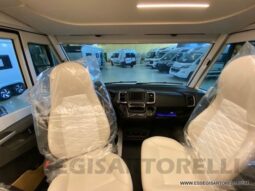 Adria Sonic Plus 700 DL garage 160 cv power letti gemelli GAMMA 2022 pieno