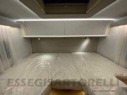 Adria Sonic Plus 700 DL garage 160 cv power letti gemelli GAMMA 2022 pieno