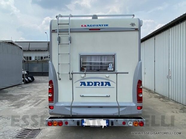 Adria Coral A 640 SK 3.000 160 cv POWER PORTAMOTO 661 CM pieno