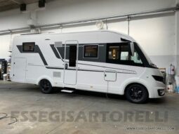 Adria Sonic Plus 700 DL garage 160 cv power letti gemelli GAMMA 2022 pieno