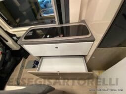 CAMPER PURO VAN AUTOMATICO 4+1 LETTO 4 VIAGGIO NOLEGGIO pieno