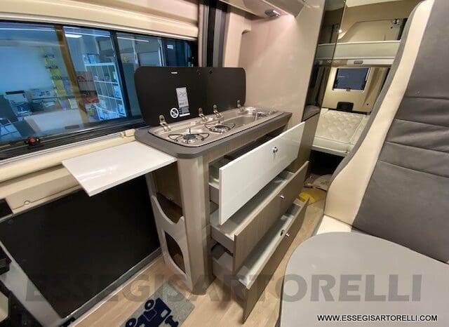 CAMPER PURO VAN AUTOMATICO 4+1 LETTO 4 VIAGGIO NOLEGGIO pieno