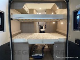 CAMPER PURO VAN AUTOMATICO 4+1 LETTO 4 VIAGGIO NOLEGGIO