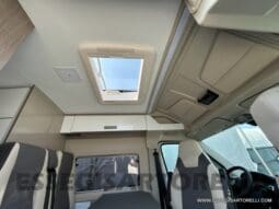 CAMPER PURO VAN AUTOMATICO 4+1 LETTO 4 VIAGGIO NOLEGGIO pieno