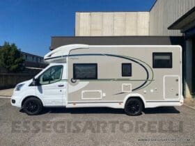 Chausson Titanium 627 gamma 2023 automatico 170 cv power crossover letti gemelli garage 699 cm