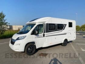 Adria Compact AXESS DL letti gemelli garage gamma 2023 140 cv 699 cm