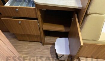 Semintegrale CARADO T 448 garage e basculante LETTI GEMELLI 2015 FULL euro 5 pieno