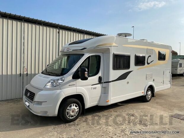 Semintegrale CARADO T 448 garage e basculante LETTI GEMELLI 2015 FULL euro 5 pieno