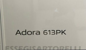 Adria New Adora 613PK 2023 caravan 7 posti doppia dinette TRUMA COMBI pieno