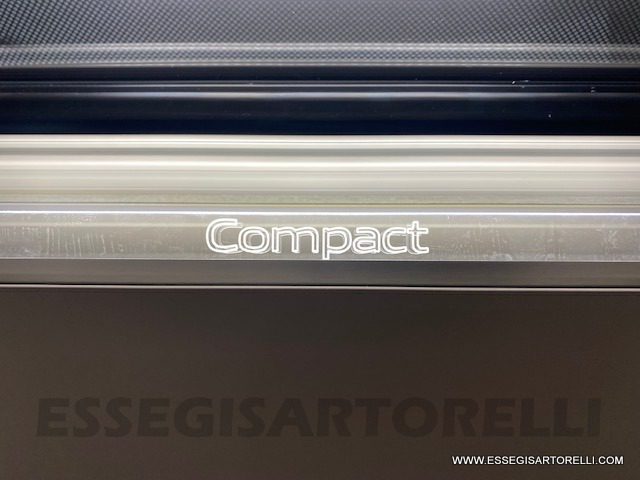 Adria Compact AXESS DL letti gemelli garage gamma 2023 140 cv 699 cm full
