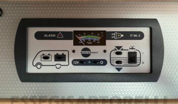 BURSTNER IXEO 664 SEMINTEGRALE CROSSOVER BASCULANTE 2009 674 cm pieno