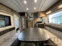 Chausson 650 First Line gamma 2023 140 cv crossover garage 636 cm pieno