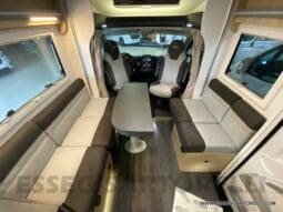 Chausson 650 First Line gamma 2023 140 cv crossover garage 636 cm pieno