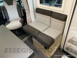 Chausson 650 First Line gamma 2023 140 cv crossover garage 636 cm pieno