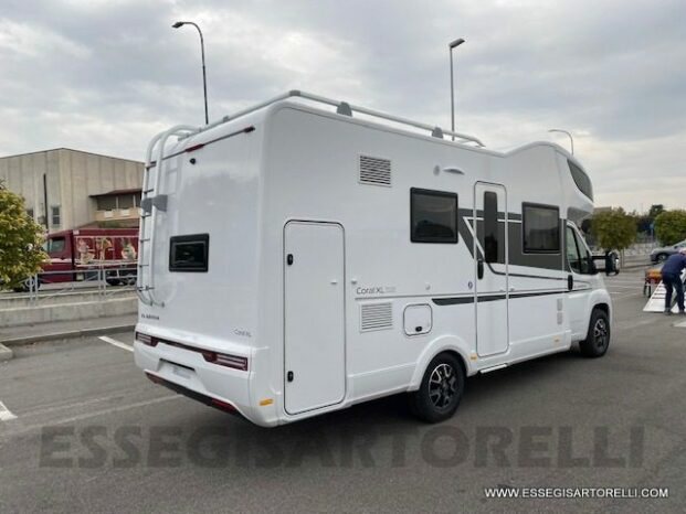 Adria New Coral AXESS XL A 650 DK GAMMA 2023 7 POSTI LETTO 6 OMOLOGATI DOPPIO PAVIMENTO pieno