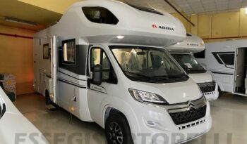 Adria New Coral AXESS XL A 650 DK GAMMA 2023 7 POSTI LETTO 6 OMOLOGATI DOPPIO PAVIMENTO pieno