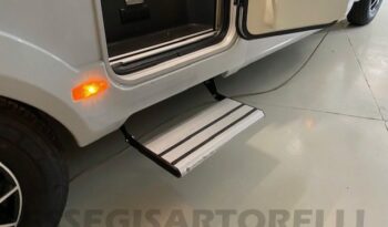 Adria New Coral AXESS XL A 650 DK GAMMA 2023 7 POSTI LETTO 6 OMOLOGATI DOPPIO PAVIMENTO pieno