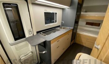 Adria New Coral AXESS XL A 650 DK GAMMA 2023 7 POSTI LETTO 6 OMOLOGATI DOPPIO PAVIMENTO pieno