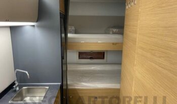 Adria New Coral AXESS XL A 650 DK GAMMA 2023 7 POSTI LETTO 6 OMOLOGATI DOPPIO PAVIMENTO pieno