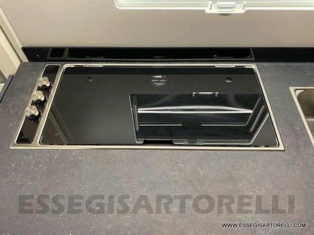Adria New Coral AXESS XL A 650 DK GAMMA 2023 7 POSTI LETTO 6 OMOLOGATI DOPPIO PAVIMENTO pieno